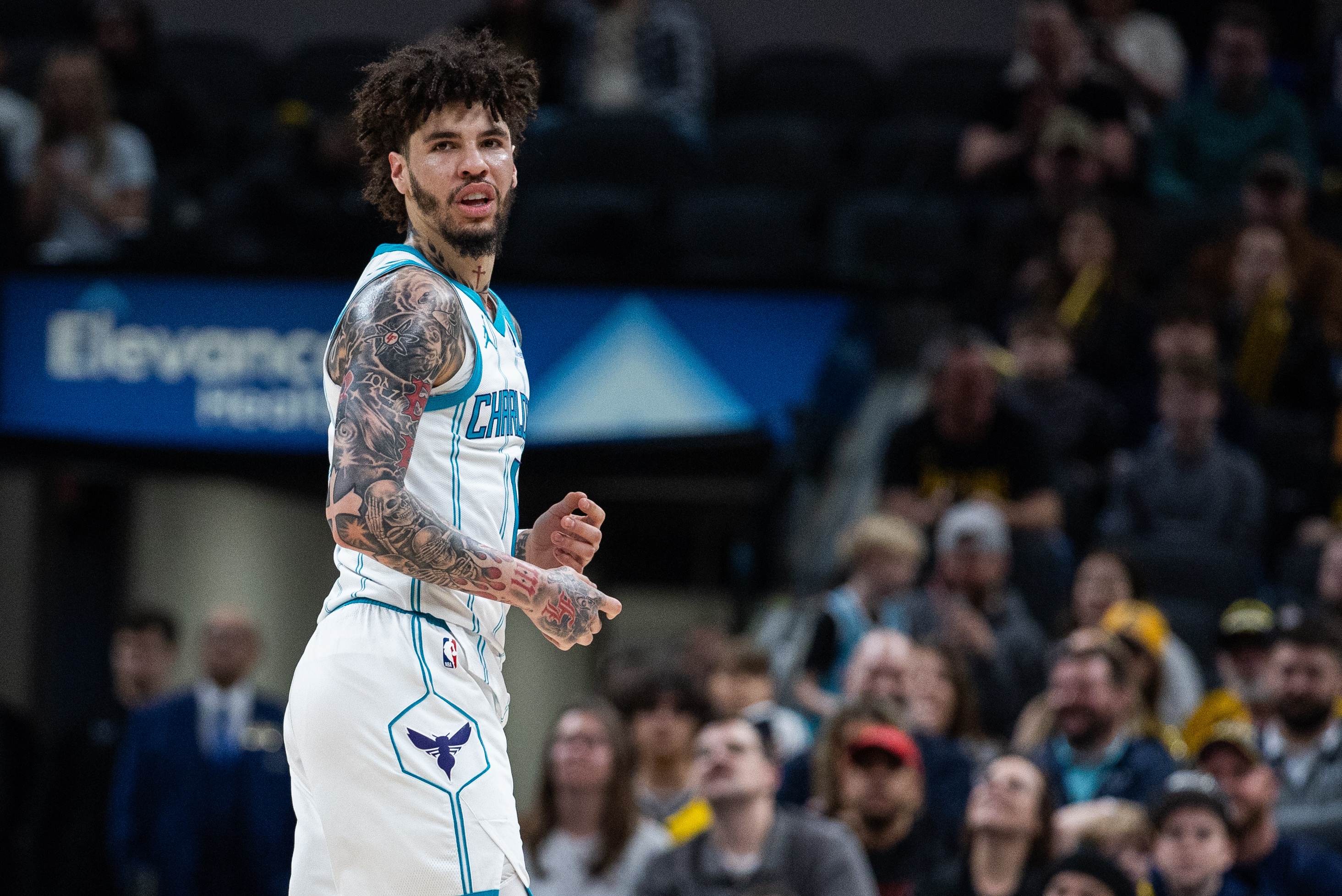 今天不浪今天准！三球首节出战9分钟 7中5&amp;三分4中3砍13分2助