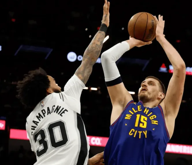 kaiyun体育平台-约基奇出战18分钟，投篮12中7得到23分8篮板1助攻1盖帽